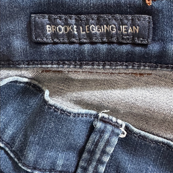 Lucky Brand Women's Skinny Jeans in Classic Blue - Picture 4 of 4